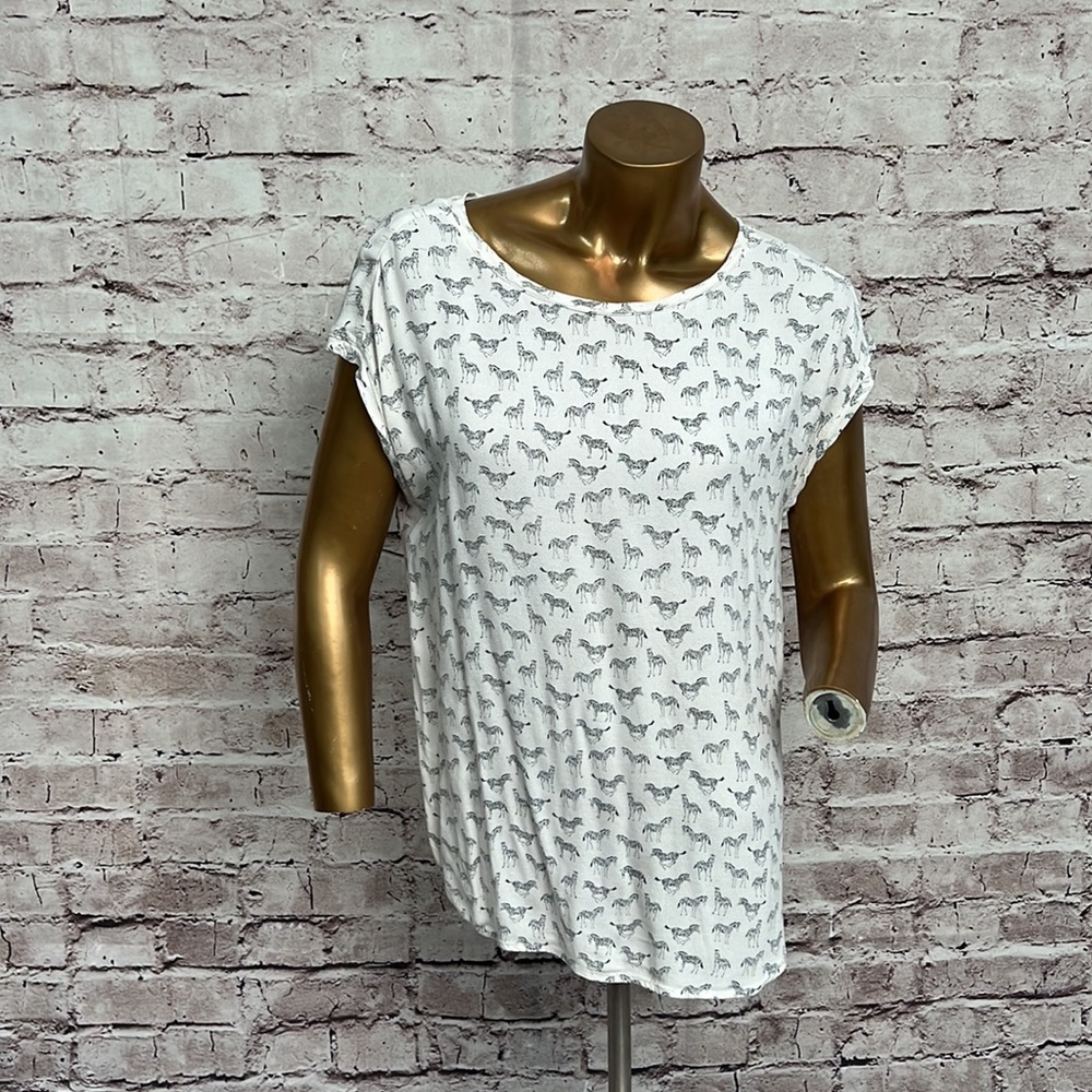 H And M Zebra Print Short Sleeve - image 5